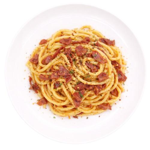 SPAGHETTI CARBONARA WITH EGG & DRIED MEAT  GLATT KOSHER APPROX 450 GR.